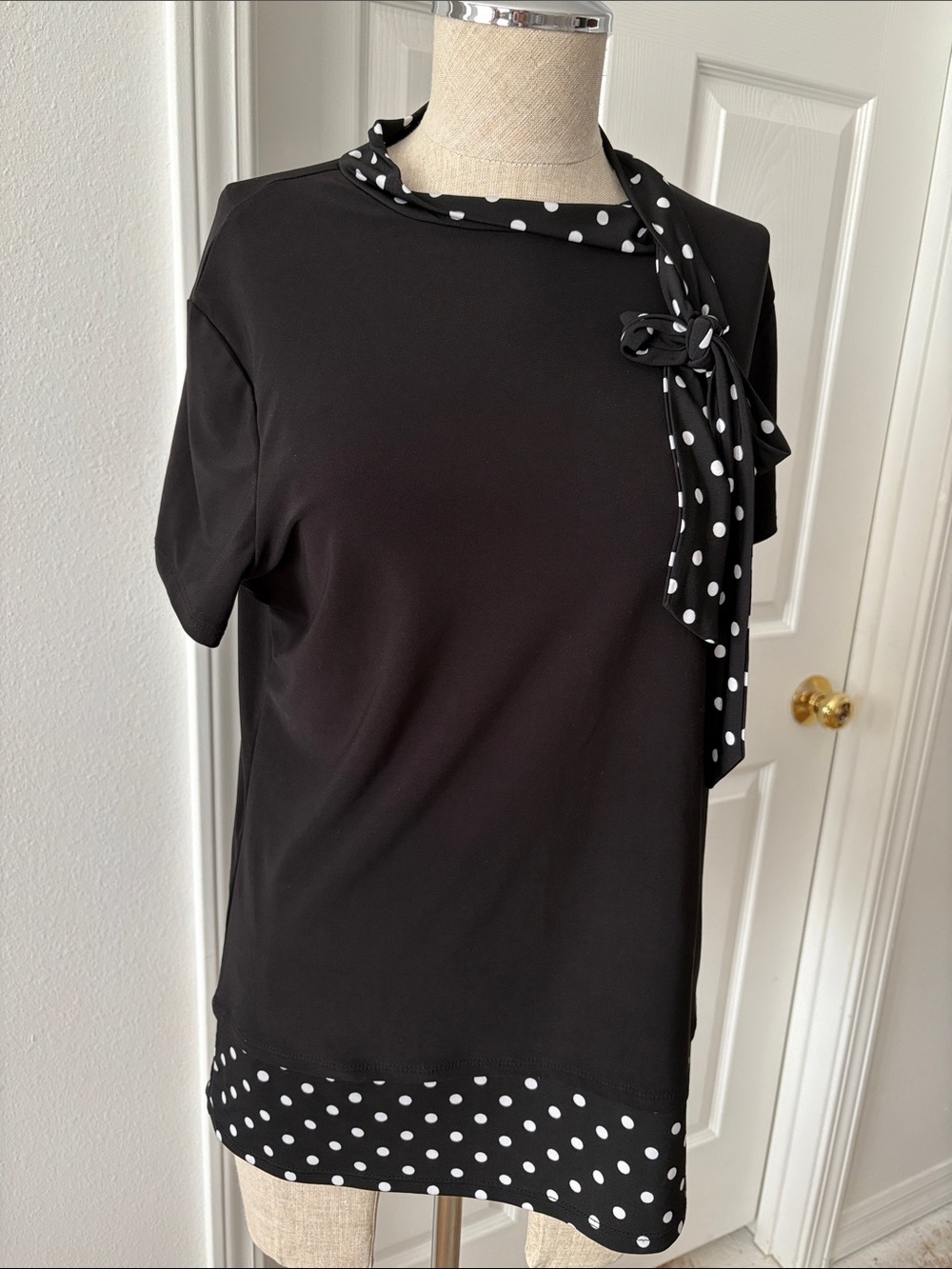Diana Belle size M  Blouse